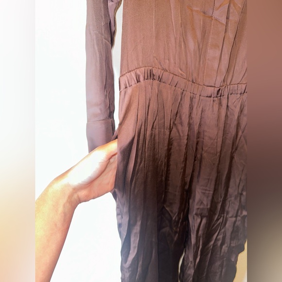 Chaser Button Down Collared Jumpsuit in Brown NWT Size Small - Picture 3 of 7